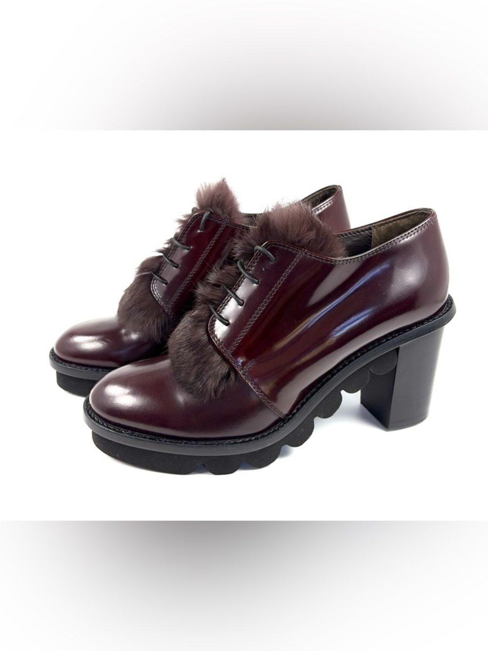 AGL Burgundy Patent Fur Trim Boots *+ Italy Lug Sole Platform
Designer 7.5/38